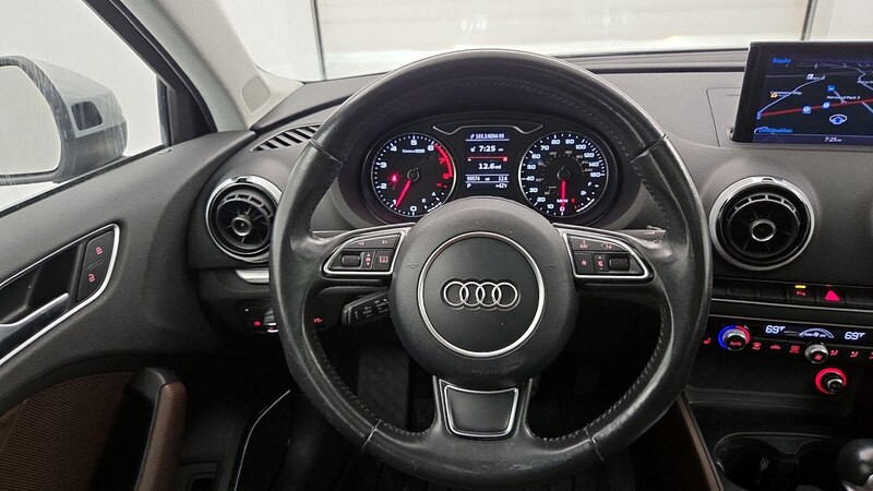 2015 Audi A3 Premium Plus 10