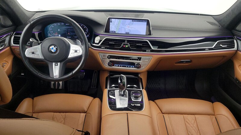 2022 BMW 7 Series 760i xDrive 9