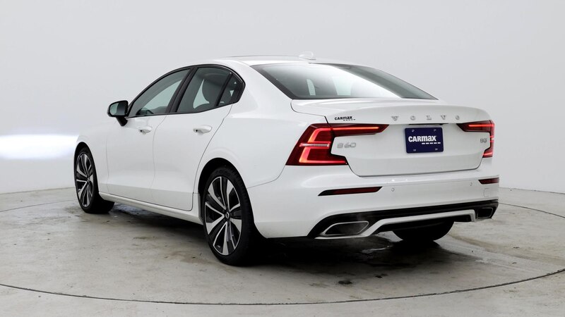 2022 Volvo S60 B5 Momentum 2