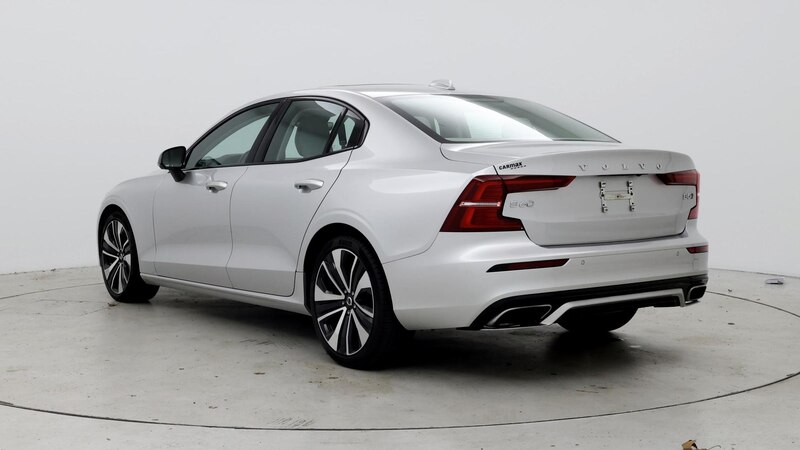 2022 Volvo S60 B5 Momentum 2