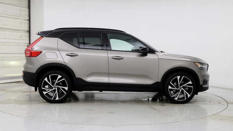 2022 Volvo XC40 T5 R-Design 7