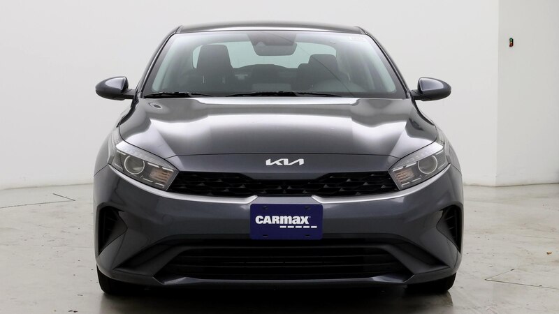 2022 Kia Forte LXS 5