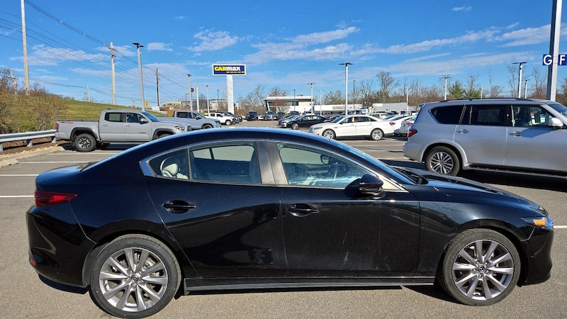 2019 Mazda Mazda3 Select 4