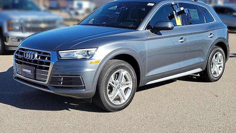 2019 Audi Q5 Premium Hero Image