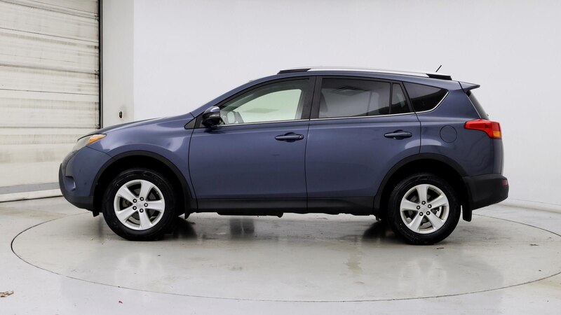 2013 Toyota RAV4 XLE 3