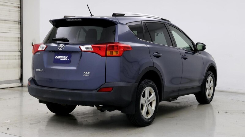 2013 Toyota RAV4 XLE 8