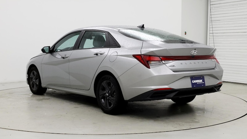 2022 Hyundai Elantra SEL 2