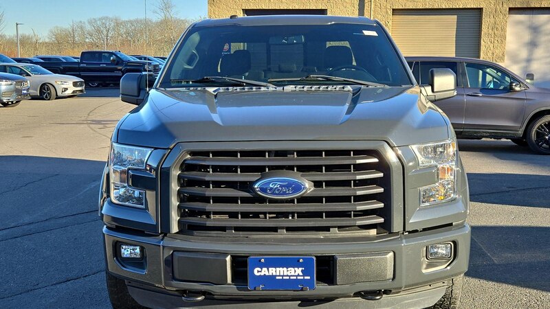 2016 Ford F-150 XLT 2