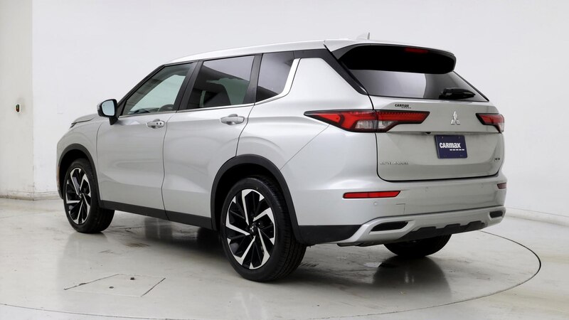 2022 Mitsubishi Outlander SE 2