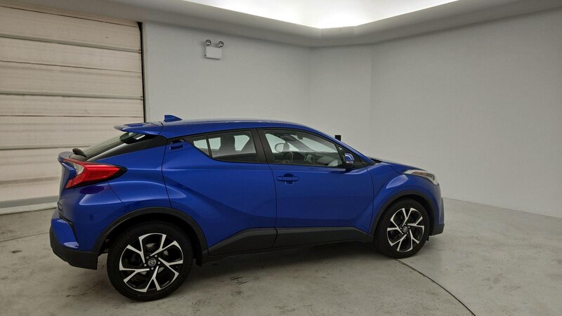 2018 Toyota C-HR XLE 4