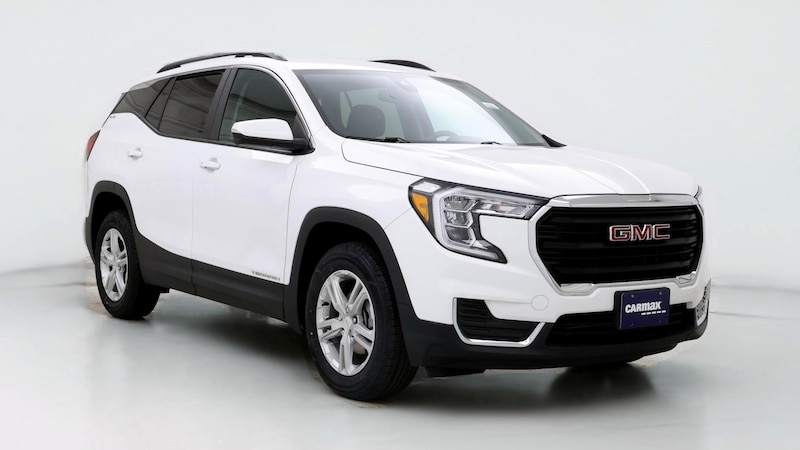 2022 GMC Terrain SLE Hero Image