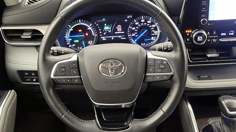 2021 Toyota Highlander Limited 10