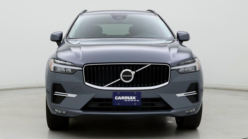 2022 Volvo XC60 B5 Momentum 5