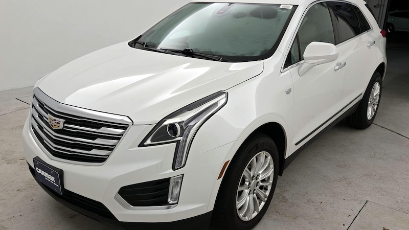 2018 Cadillac XT5  Hero Image