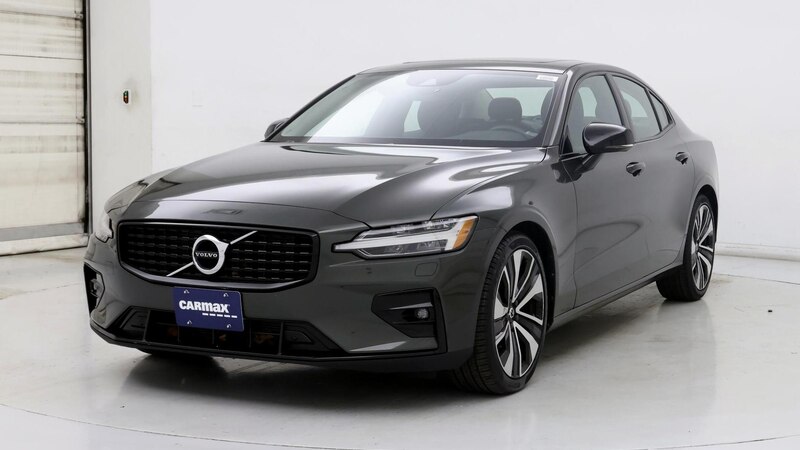 2022 Volvo S60 B5 Momentum 4