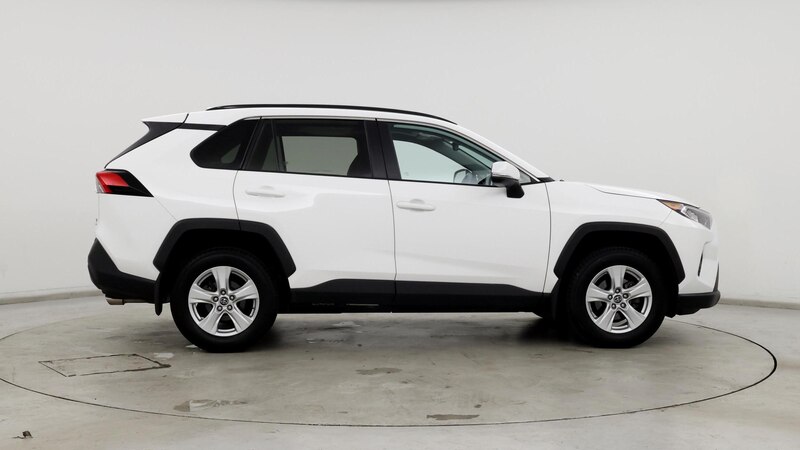 2019 Toyota RAV4 XLE 7