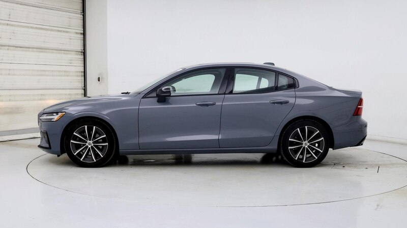 2022 Volvo S60 B5 Momentum 3