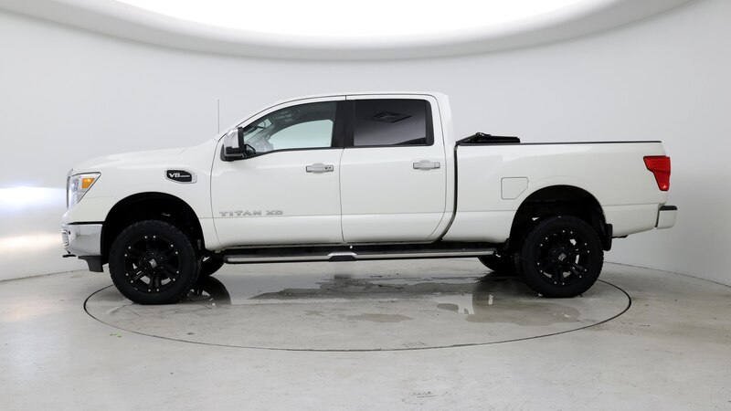 2019 Nissan Titan SL 3