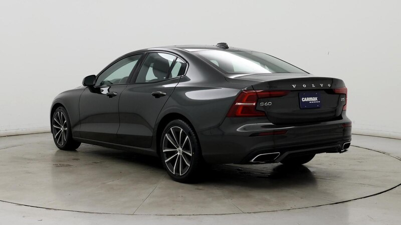 2022 Volvo S60 B5 Momentum 2