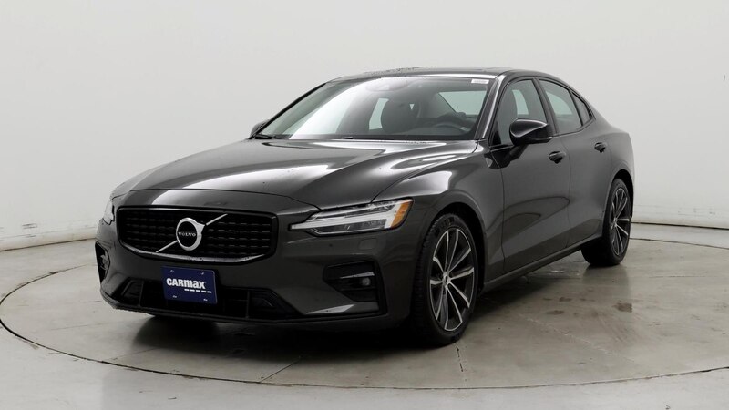 2022 Volvo S60 B5 Momentum 4