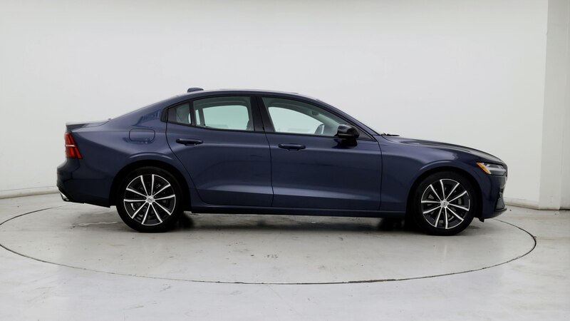 2022 Volvo S60 B5 Momentum 7