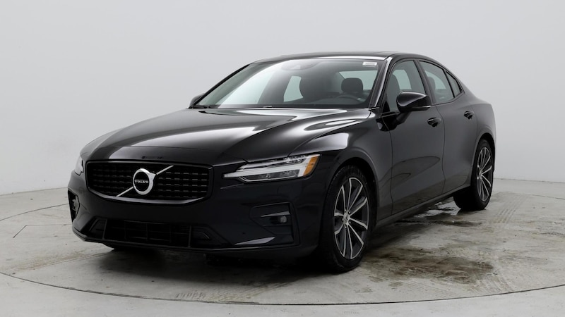 2022 Volvo S60 B5 Momentum 4