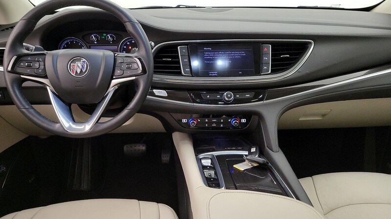 2022 Buick Enclave Essence 9