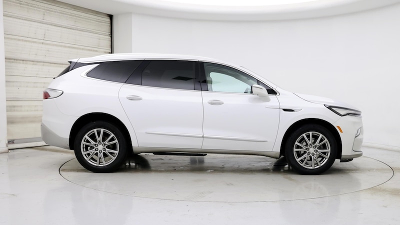 2022 Buick Enclave Essence 7