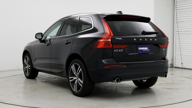 2021 Volvo XC60 T6 Momentum 2