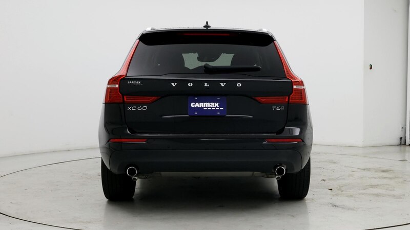 2021 Volvo XC60 T6 Momentum 6