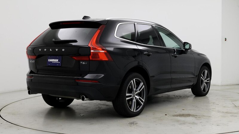 2021 Volvo XC60 T6 Momentum 8