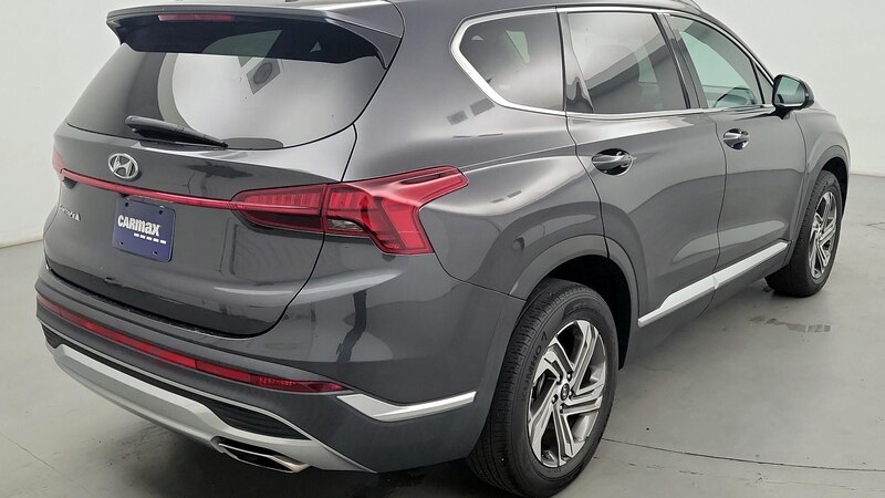 2022 Hyundai Santa Fe SEL 5