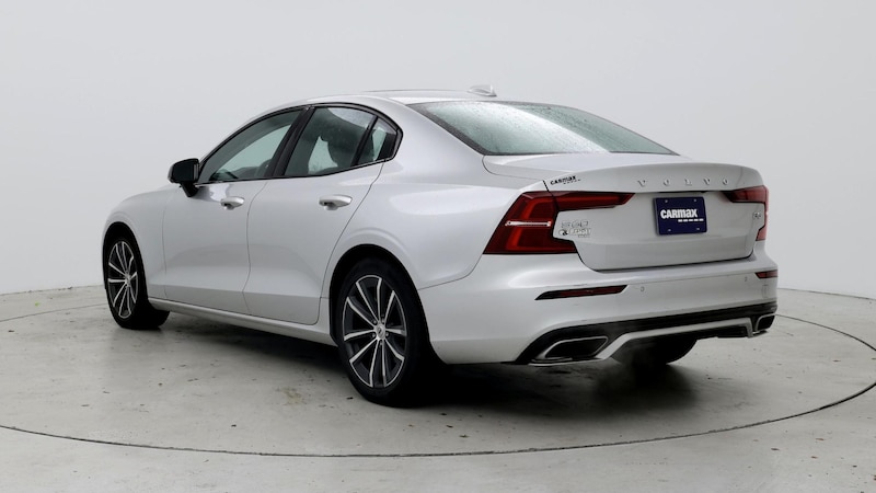 2022 Volvo S60 B5 Momentum 2