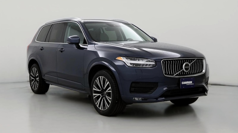 2022 Volvo XC90 T6 Momentum Hero Image