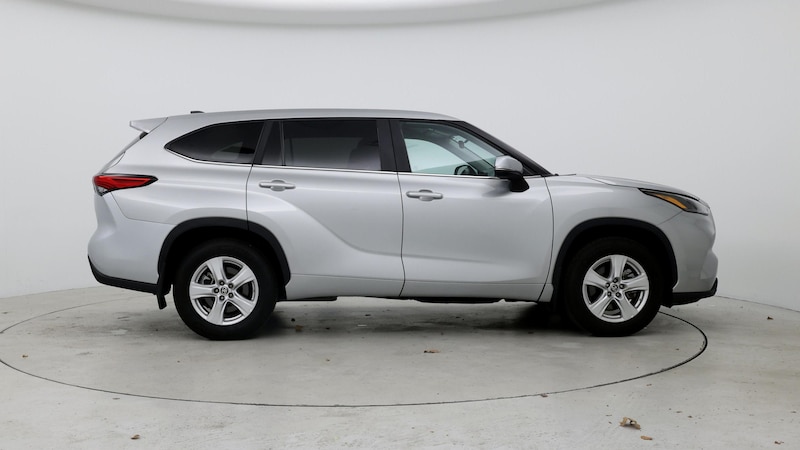 2023 Toyota Highlander LE 7