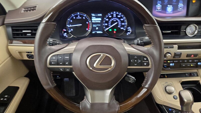 2016 Lexus ES 350 10