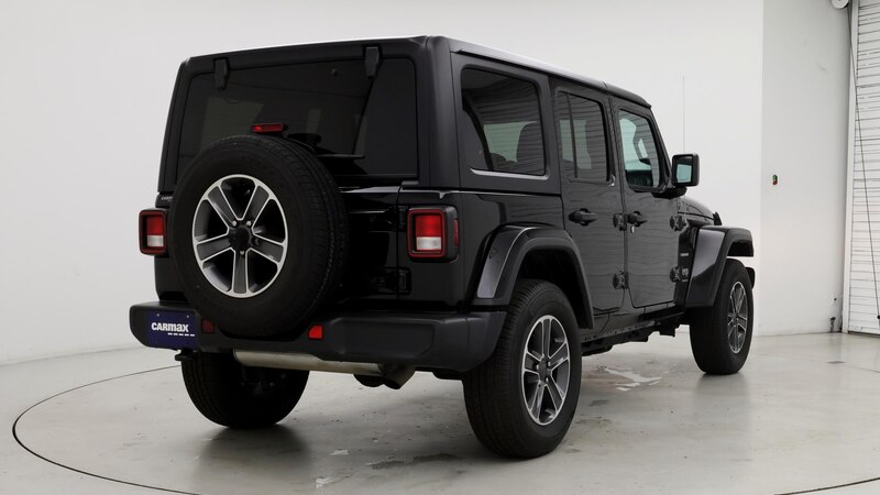 2023 Jeep Wrangler Unlimited Sahara 8