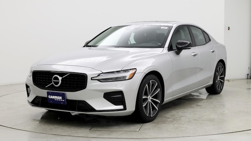 2022 Volvo S60 B5 Momentum 4