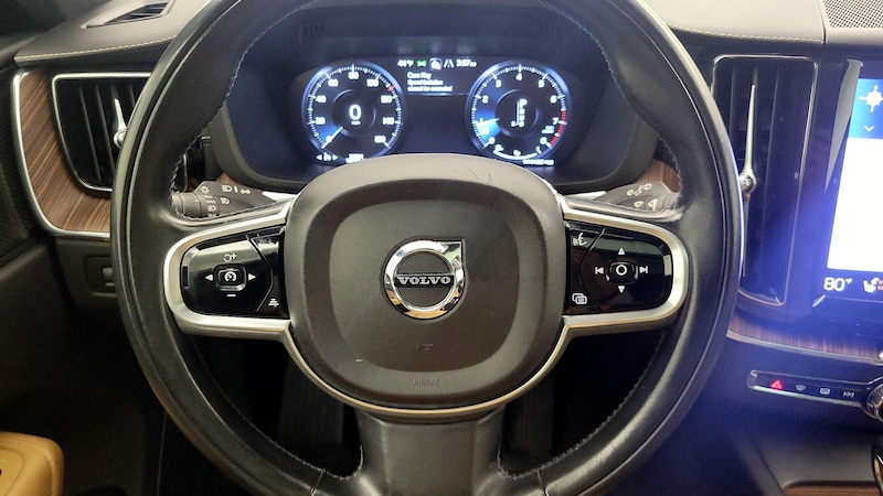 2021 Volvo XC60 T5 Inscription 10