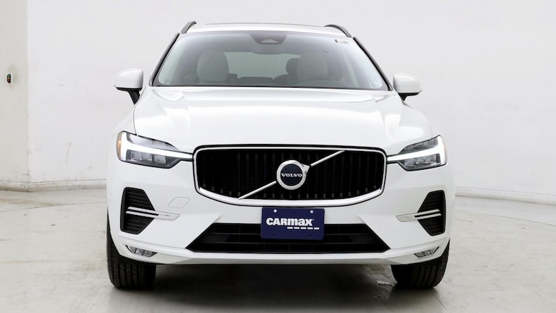 2022 Volvo XC60 B5 Momentum 5