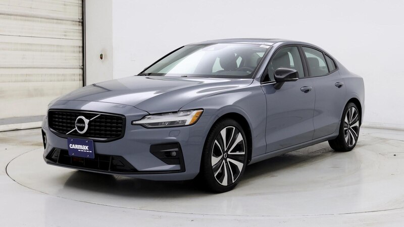 2022 Volvo S60 B5 Momentum 4