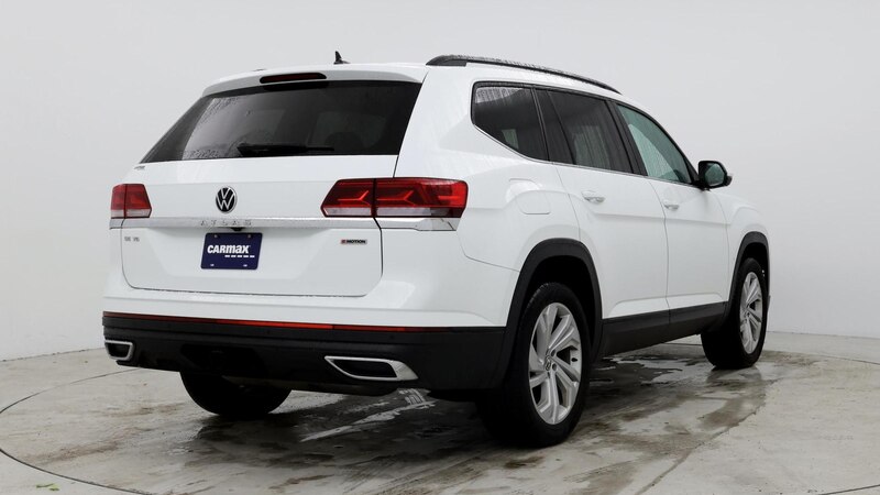 2022 Volkswagen Atlas SE 8