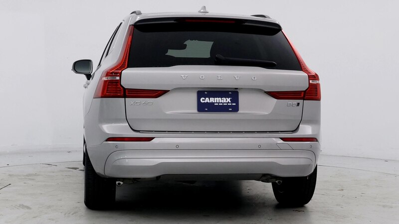 2023 Volvo XC60 B5 Core 6