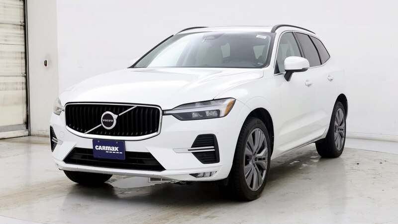 2022 Volvo XC60 B5 Momentum 4