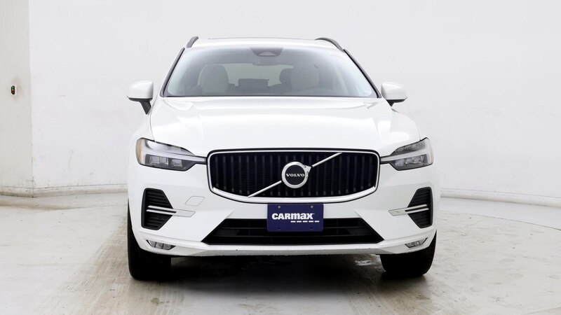 2022 Volvo XC60 B5 Momentum 5