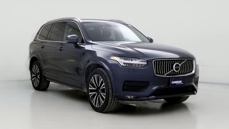 2022 Volvo XC90 T6 Momentum Hero Image