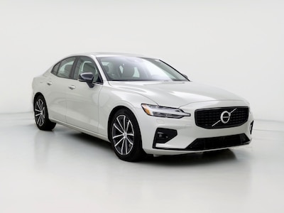 2022 Volvo S60 B5 Momentum -
                Frederick, MD