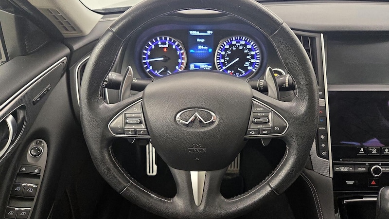 2016 INFINITI   10