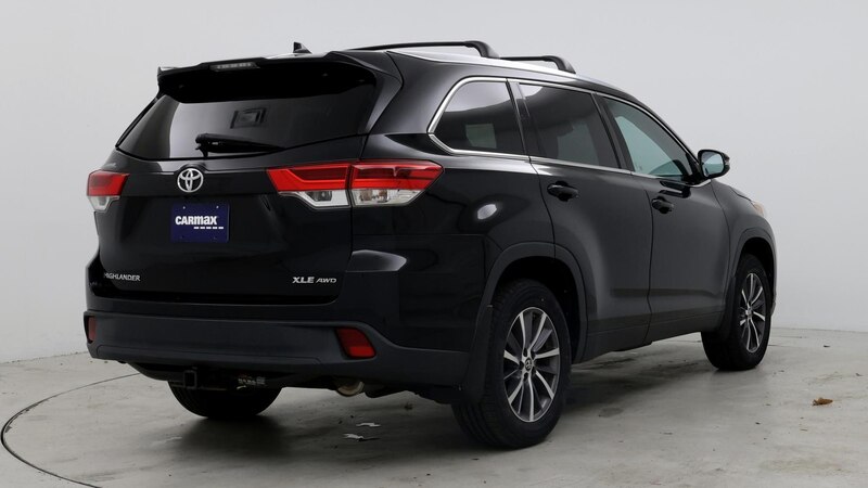 2019 Toyota Highlander XLE 8