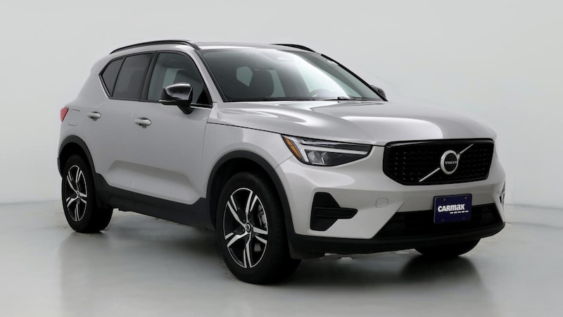 2024 Volvo XC40 B5 Core Hero Image